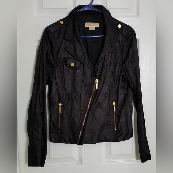 Michael Kors Jackets & Blazers - MICHAEL KORS "WET SEAL" BLACK MOTO JACKET.       Size- Large (fits med to large)